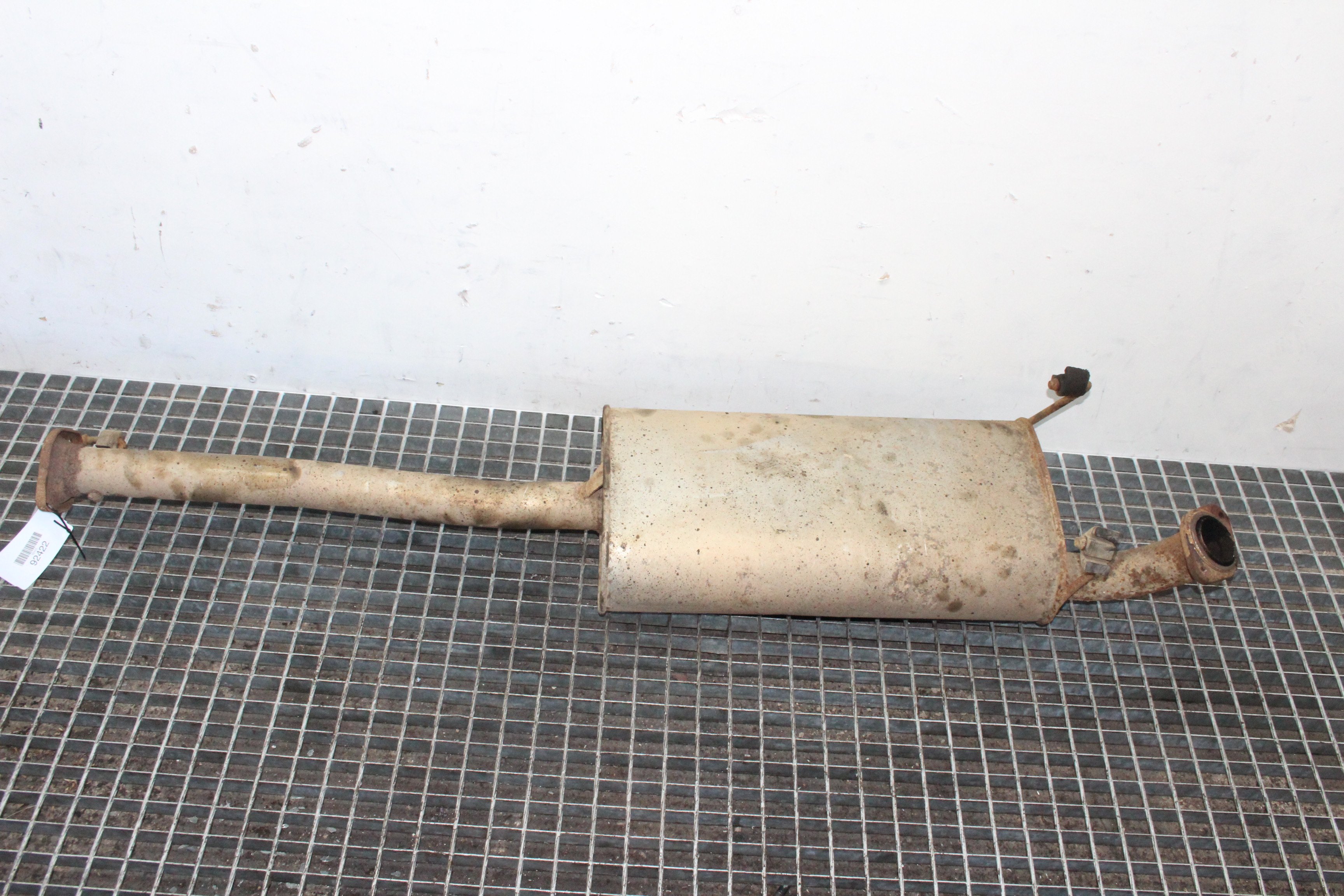 Toyota Land Cruiser 90 (J9) Hardtop Off-road vehicle 3.0 D-4D 16V (1KDFTV) EXHAUST REAR MUFFLER 2002 Toyota Land Cruiser 90 (J9) Hardtop Off-road vehicle 3.0 D-4D 16V (1KDFTV) EXHAUST REAR MUFFLER 2002