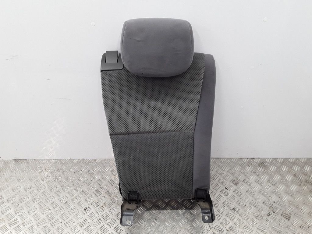 Fiat Croma (194) Berline a hayon 1.9 D Multijet 16V (939.A.2000) BANQUETTE ARRIÈRE 2006
