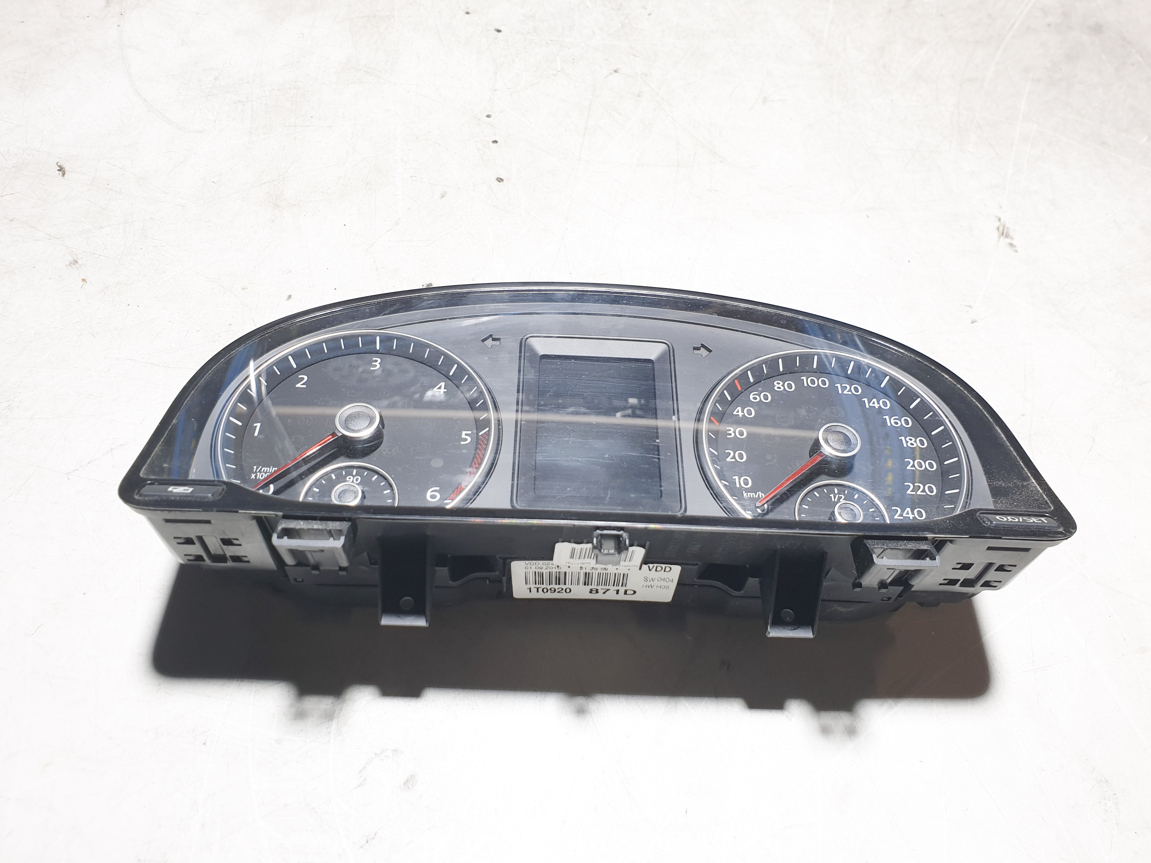 Volkswagen Touran (1T3) MPV 1.6 TDI 16V (CAYC(Euro 5)) KM TELLER  20 1T0920871D |1T0920871D|VW||